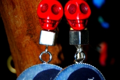 26 Famille Adams rouge et argent